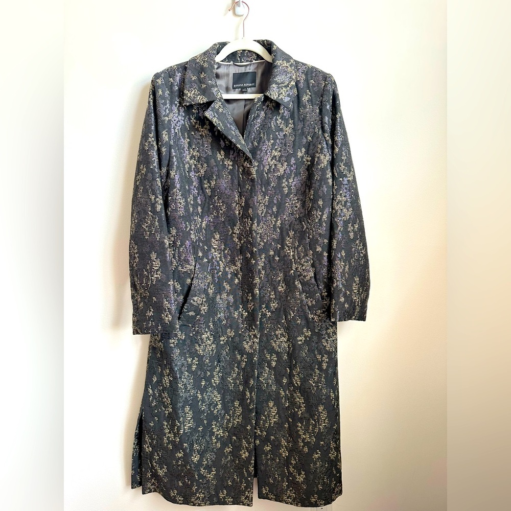Banana Republic Metallic Long light weight coat - Size L